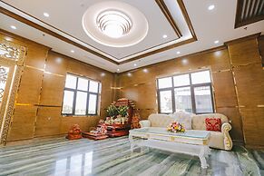 Prosperity Ha Long Hotel