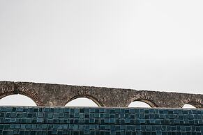 &Tales Suites - Óbidos