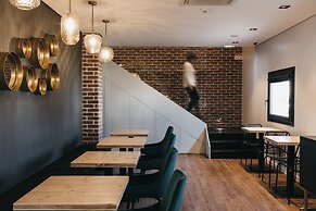 &Tales Suites - Óbidos