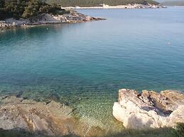 Apartment in Rakalj With Garden