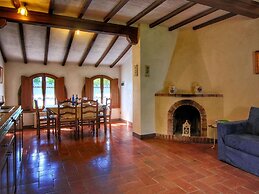 Belvilla by OYO Archi