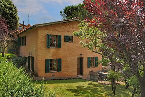 Holiday Home for 8 Guests