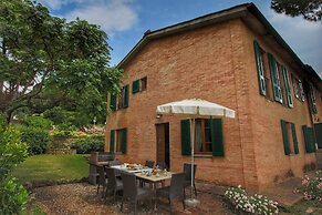 Holiday Home for 8 Guests