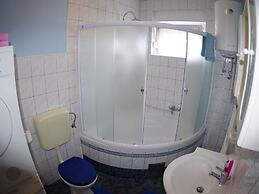 Peaceful Villa in Jursici With Private Pool