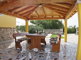 Peaceful Villa in Jursici With Private Pool