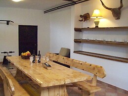 Peaceful Villa in Jursici With Private Pool