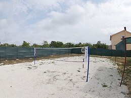 Peaceful Villa in Jursici With Private Pool