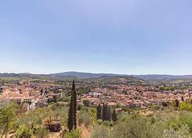 Holiday Home in Tuscany With Pool & BBQ