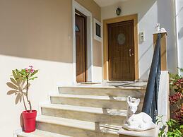 Spacious Apartment in Prines near Sea