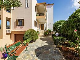 Spacious Apartment in Prines near Sea