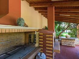 Spacious Apartment in Prines near Sea