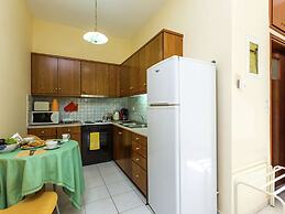 Spacious Apartment in Prines near Sea