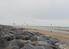 Lodge in Appledore Near Camber Sands Beach