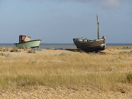 Lodge in Appledore Near Camber Sands Beach
