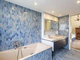 Luxurious Holiday Home in Érezée with Hot Tub