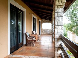 Spacious Holiday Home in Verteneglio