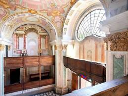 Belvilla by OYO Charming Apartment With Garden