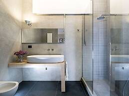 Lovely Luxury Villa With Private Pool Near the Center of Syracuse