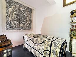 Lovely Luxury Villa With Private Pool Near the Center of Syracuse