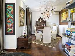 Lovely Luxury Villa With Private Pool Near the Center of Syracuse