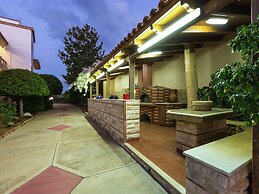 Small Apartmentcomplex in Village of Prinès near Rethymnon