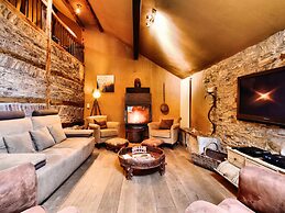 Beautiful Farmhouse With Sauna