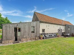 Beautiful Farmhouse in Pittem With Garden
