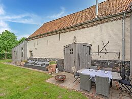 Beautiful Farmhouse in Pittem With Garden