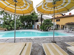 Belvilla by OYO Casa Rosa