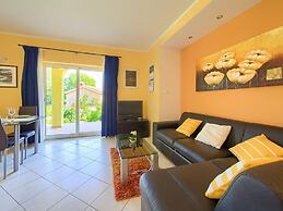 Pleasant Apartment in Vantacici Amid the Sea