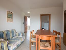 Belvilla by OYO Simplistic Apartment With Terrace