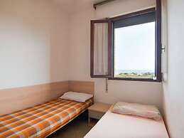 Belvilla by OYO Simplistic Apartment With Terrace