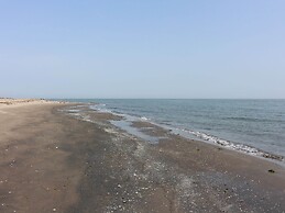 Simplistic Apartment in Rosolina Mare near Sea