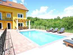 Luxurious Villa in Tijarica With a Private Pool