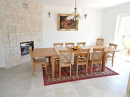 Luxurious Villa in Tijarica With a Private Pool