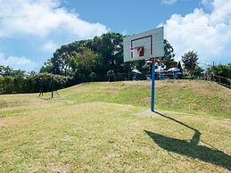 Belvilla by OYO Large Farmhouse With Pool