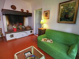 Belvilla by OYO Casa Sequoia