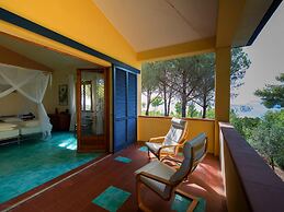 House With Direct Access and Private Terrace at Sea Near Capoliveri