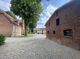 Ferienwohnung mit Garten in Luebberstorf