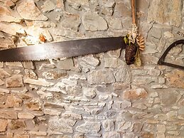 Forestside Escape for 15 Guests