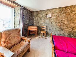 Forestside Escape for 15 Guests