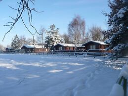 Cosy Pine Lodge With far Reaching Country Views and Large sun Deck
