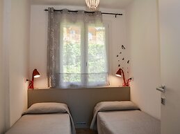 Renovated Apartment With Lake View, Swimming Pool, Wifi, in Val di Led
