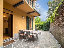 Belvilla by OYO Casa Cristina Meina Centro