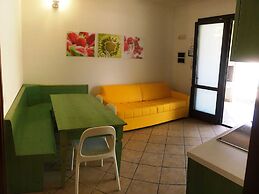 Comfy Furnished Apartment with AC near Beach