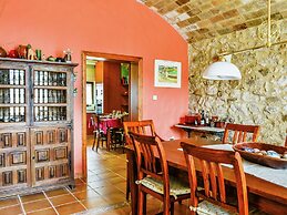 Large Farmhouse with Private Pool & Large Garden near Beach