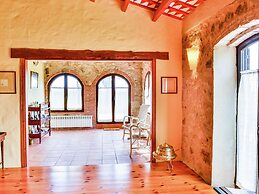 Large Farmhouse with Private Pool & Large Garden near Beach