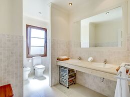 Charming Apartment in Altea With Swimming Pool