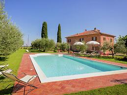 Belvilla by OYO Diana