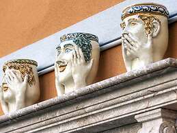 Pleasing House in the Center of the Famous Taormina Near the Sea